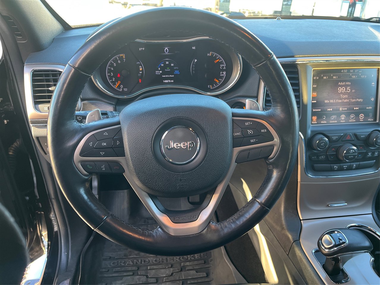 Used 2015 Jeep Grand Cherokee Limited image 17