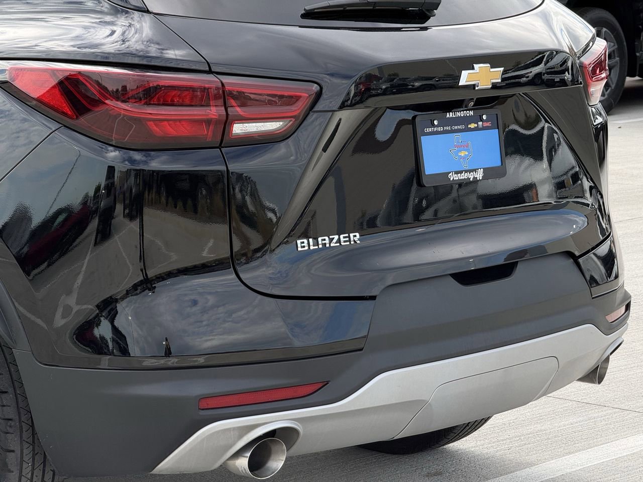 Used 2024 Chevrolet Blazer LT w/ Convenience Package image 6