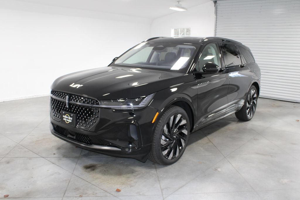 New 2026 Lincoln Nautilus Reserve AWD/4WD image 3