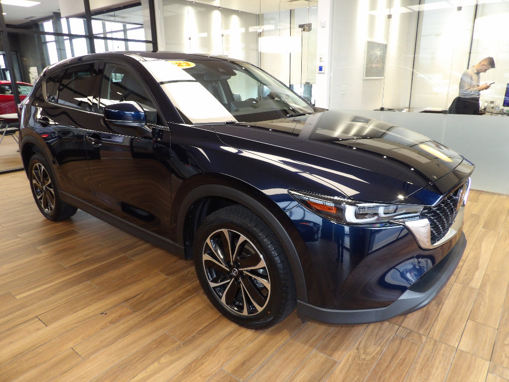 Certified 2023 MAZDA CX-5 AWD 2.5 S w/ Premium Plus Pkg image 3