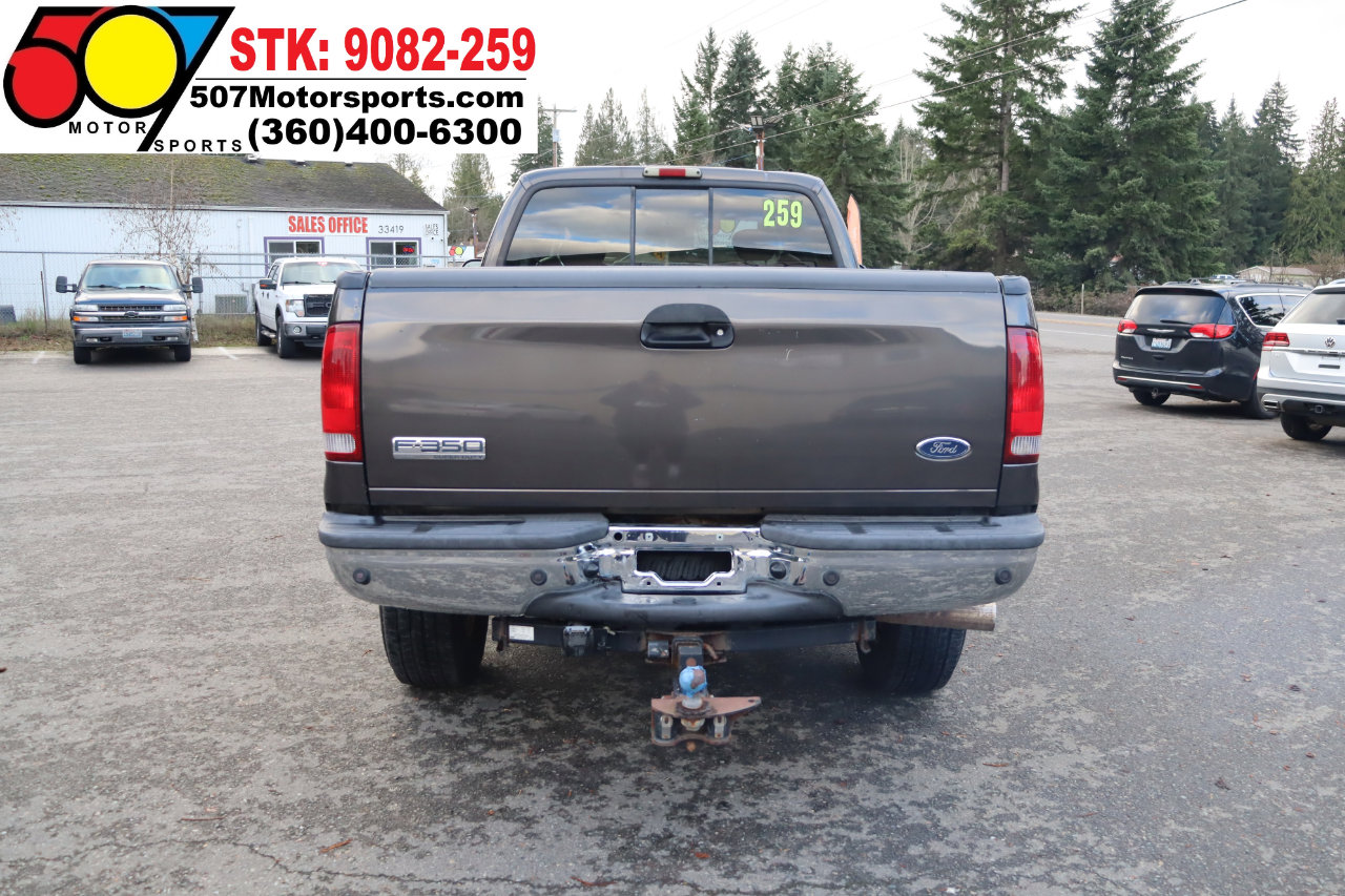 Used 2005 Ford F350 Lariat image 7