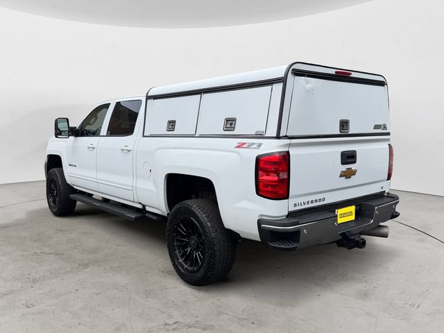 Used 2017 Chevrolet Silverado 3500 LT w/ LT Convenience Package AWD/4WD image 3