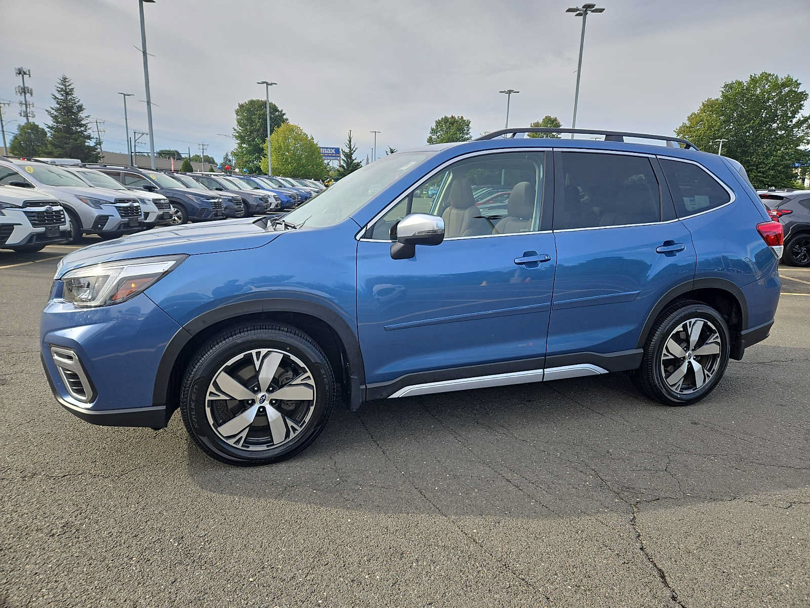 Used 2021 Subaru Forester Touring AWD/4WD image 3