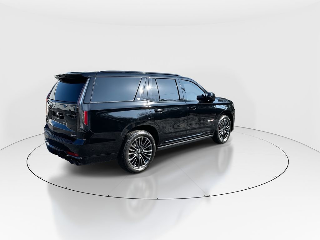 Used 2024 Cadillac Escalade V image 8