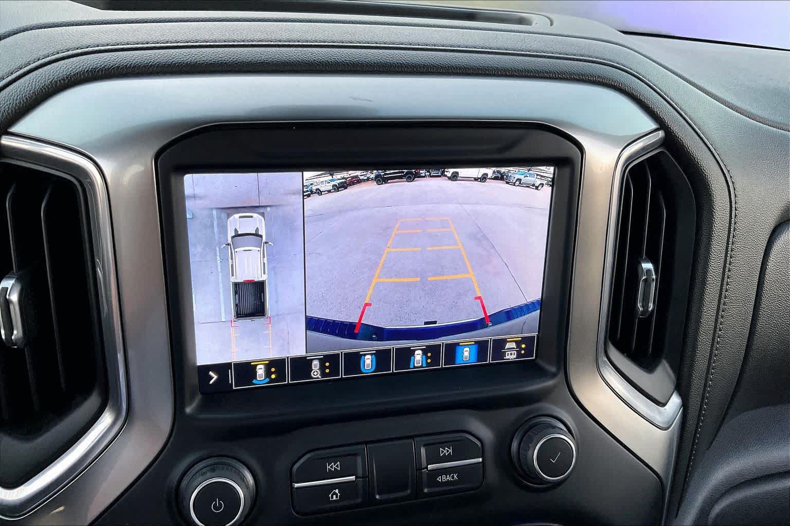 Used 2020 Chevrolet Silverado 2500 LTZ w/ LTZ Premium Package AWD/4WD image 26