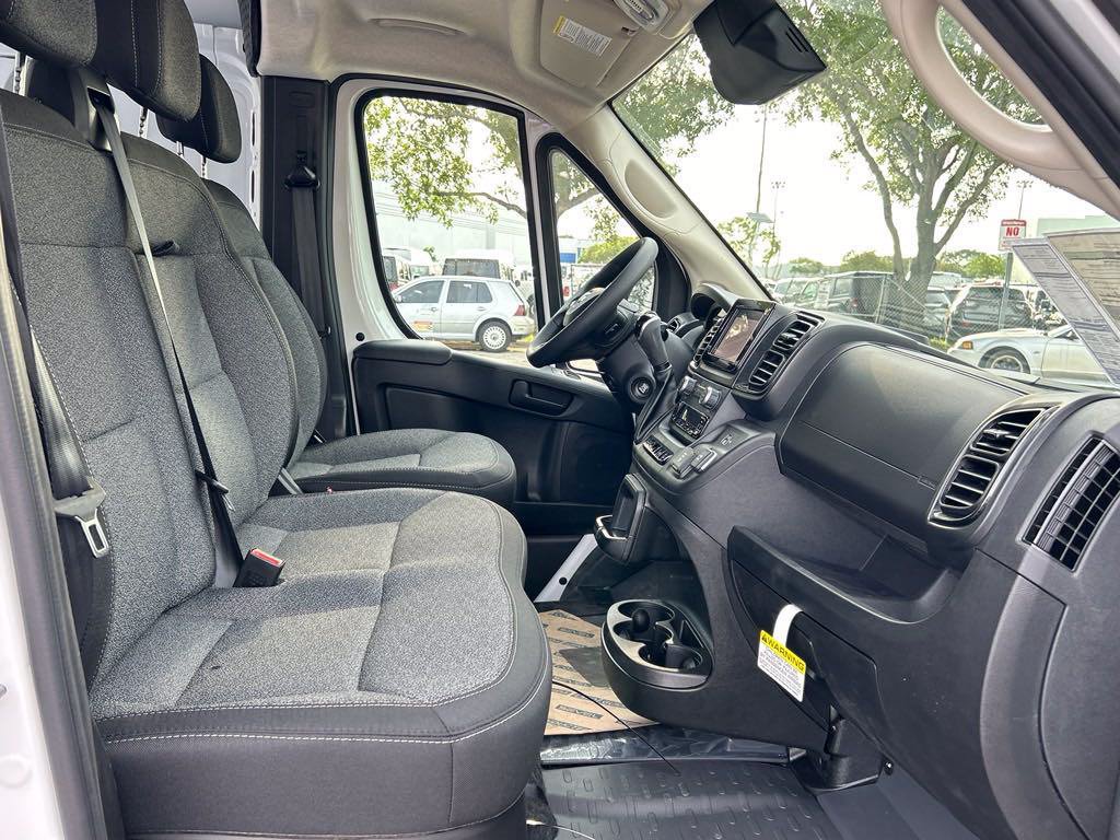 New 2024 RAM ProMaster 2500 w/ Upfitter's Prep Package FWD image 16