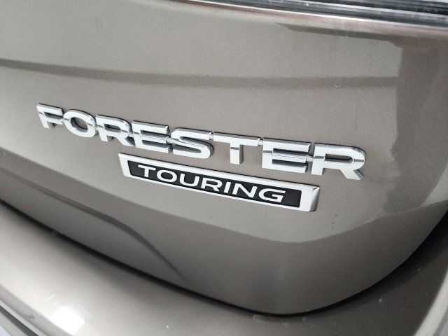 Used 2023 Subaru Forester Touring image 14