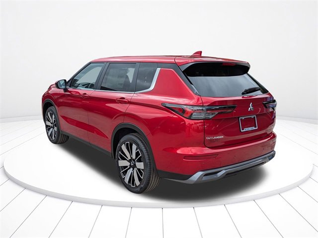 New 2025 Mitsubishi Outlander SE image 6