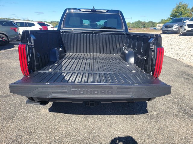 Used 2023 Toyota Tundra SR5 w/ SR5 Convenience Package AWD/4WD image 8