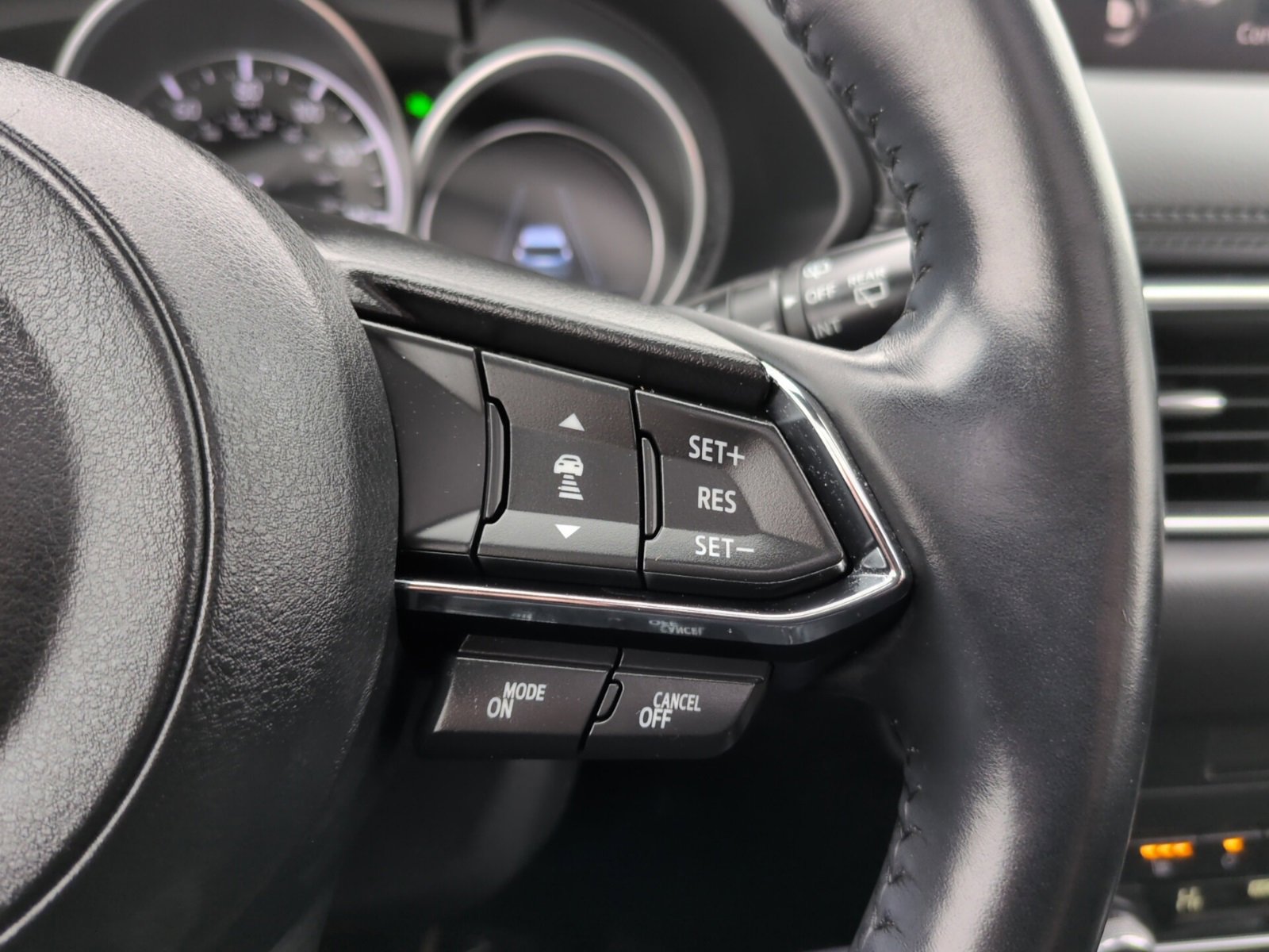 Used 2019 MAZDA CX-5 Touring image 24