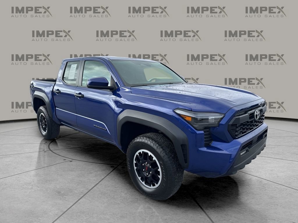 Used 2025 Toyota Tacoma TRD Off-Road AWD/4WD image 7
