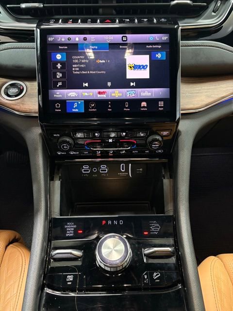 Used 2023 Jeep Grand Cherokee Summit w/ Adv Protech Group IV image 20