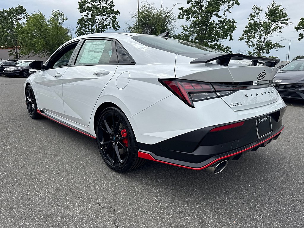 New 2026 Hyundai Elantra N FWD image 4