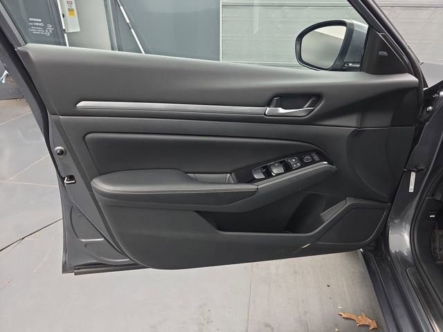 Used 2024 Nissan Altima 2.5 SL image 24