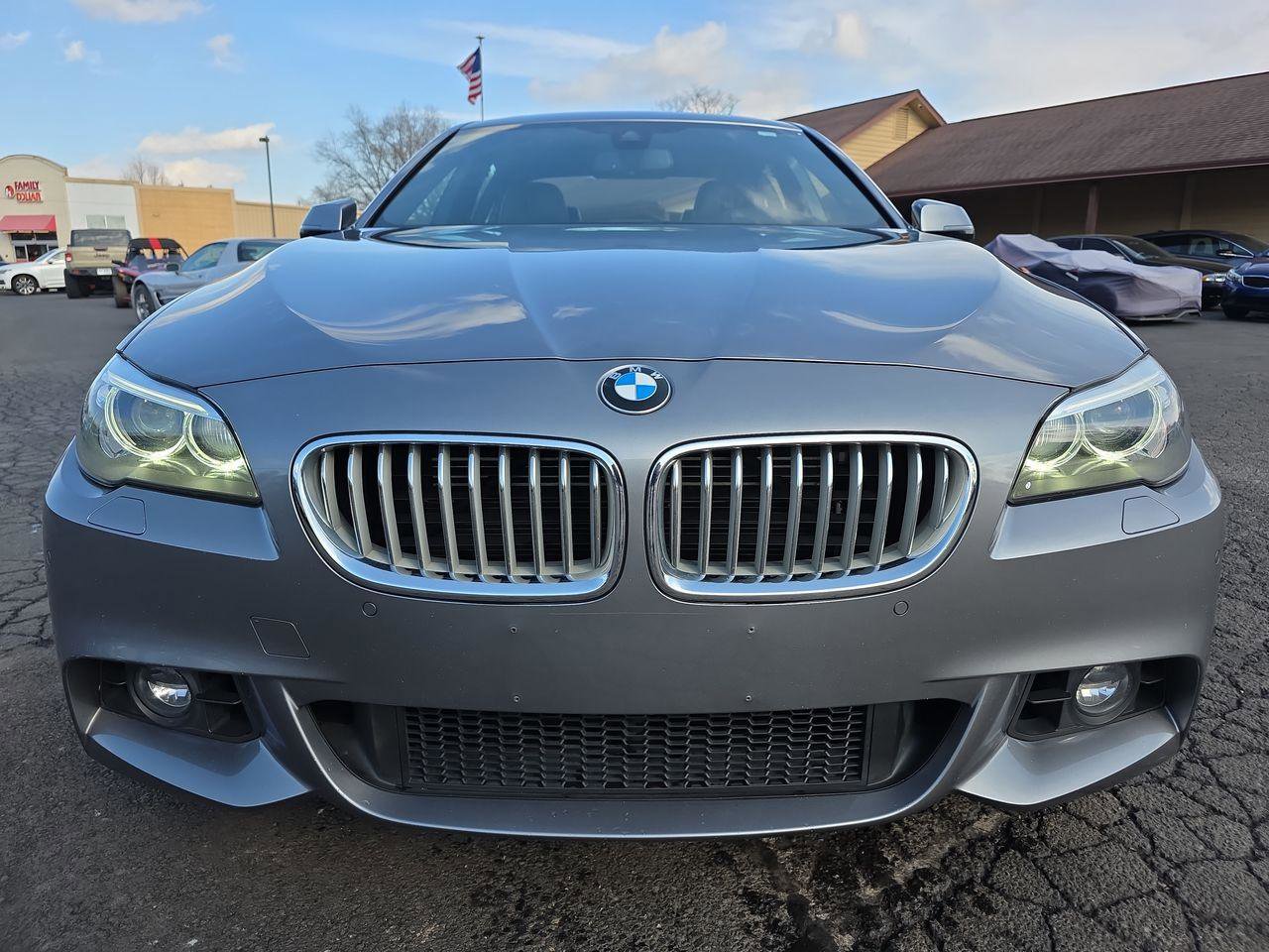 Used 2015 BMW 550i xDrive Sedan image 12