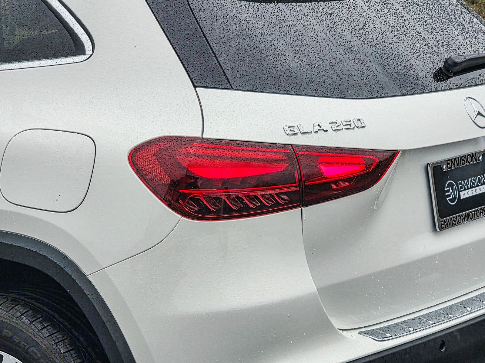 Certified 2025 Mercedes-Benz GLA 250 4MATIC image 11