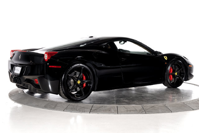 Certified 2012 Ferrari 458 Italia Coupe RWD image 2