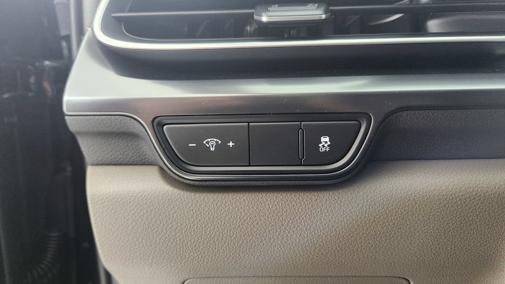 New 2026 Kia Carnival FWD image 24