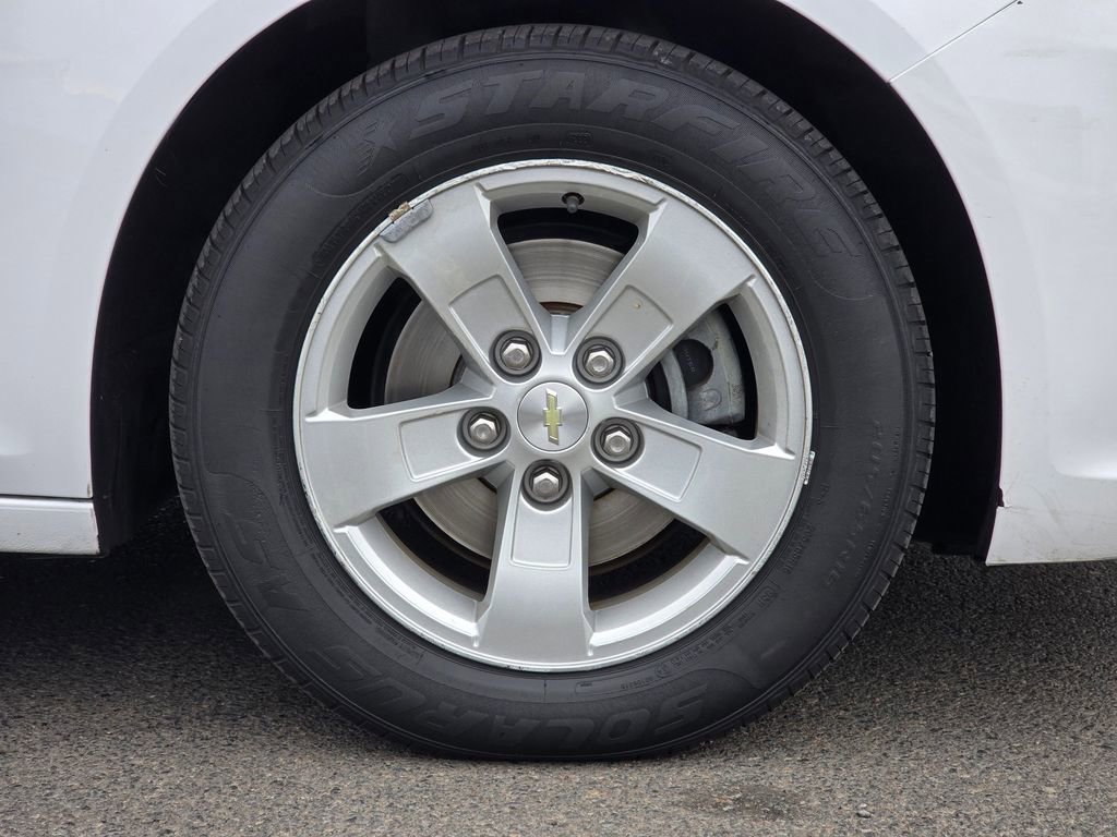 Used 2016 Chevrolet Malibu LS image 11