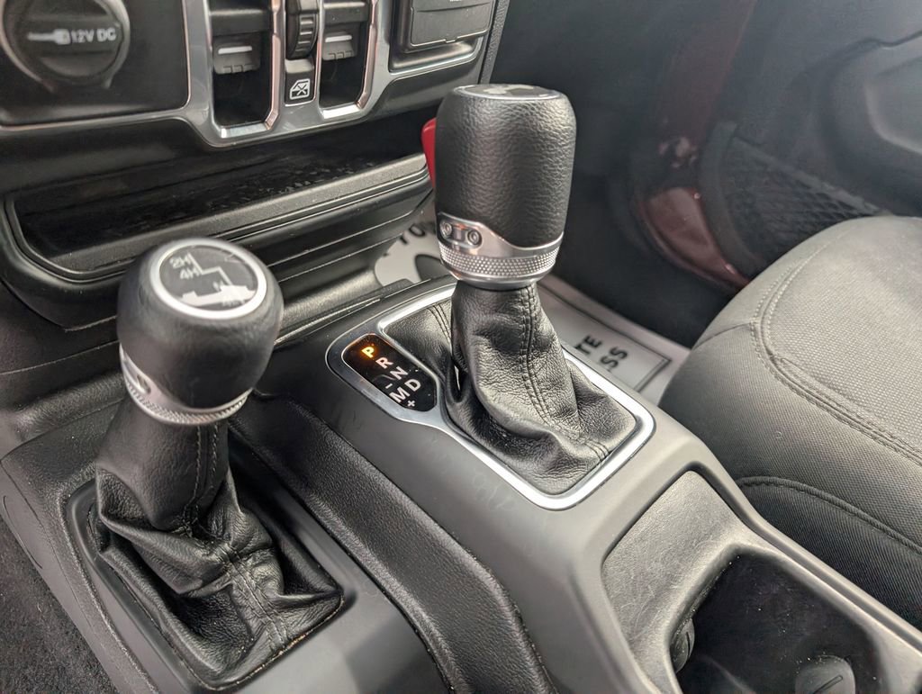 Used 2021 Jeep Wrangler Unlimited Sport AWD/4WD image 21