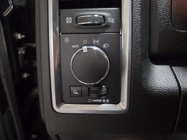 Used 2024 RAM 1500 Classic Warlock image 29