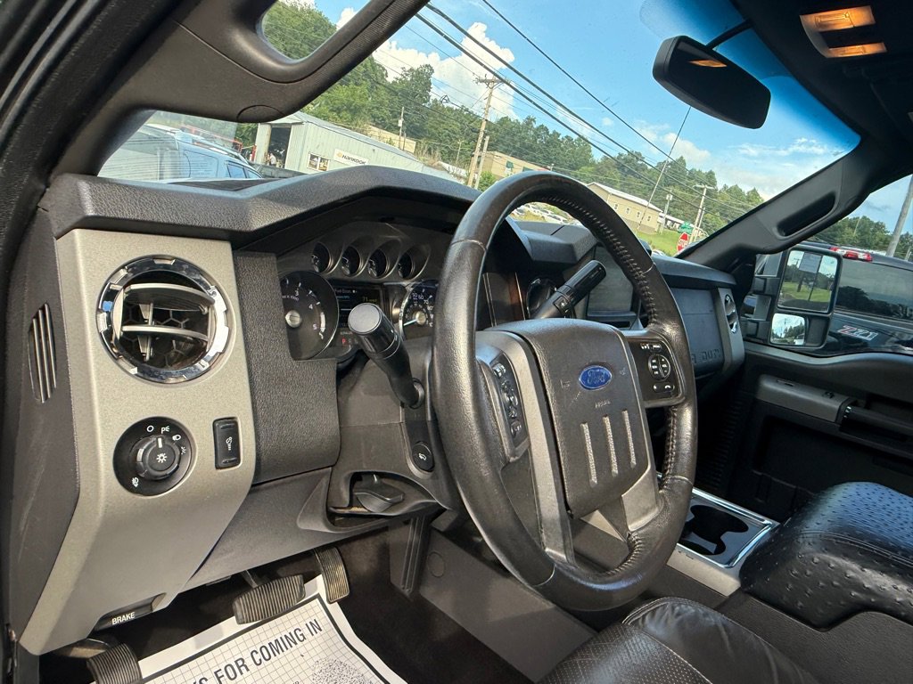Used 2014 Ford F250 Lariat w/ Lariat Interior Package AWD/4WD image 60