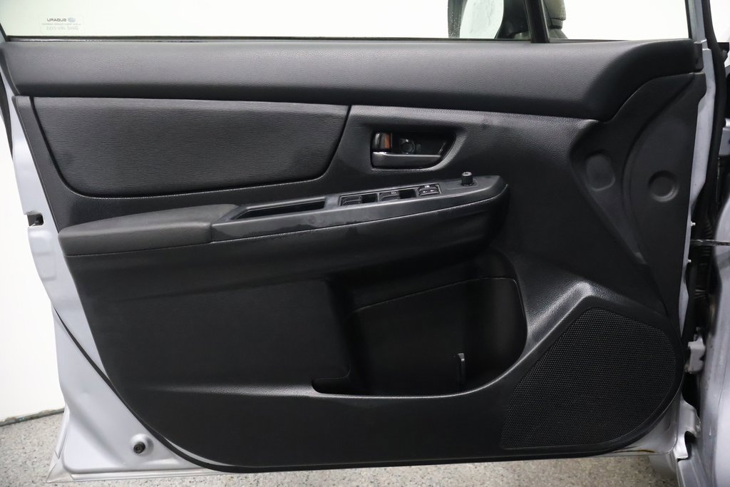 Used 2013 Subaru Impreza 2.0i image 12