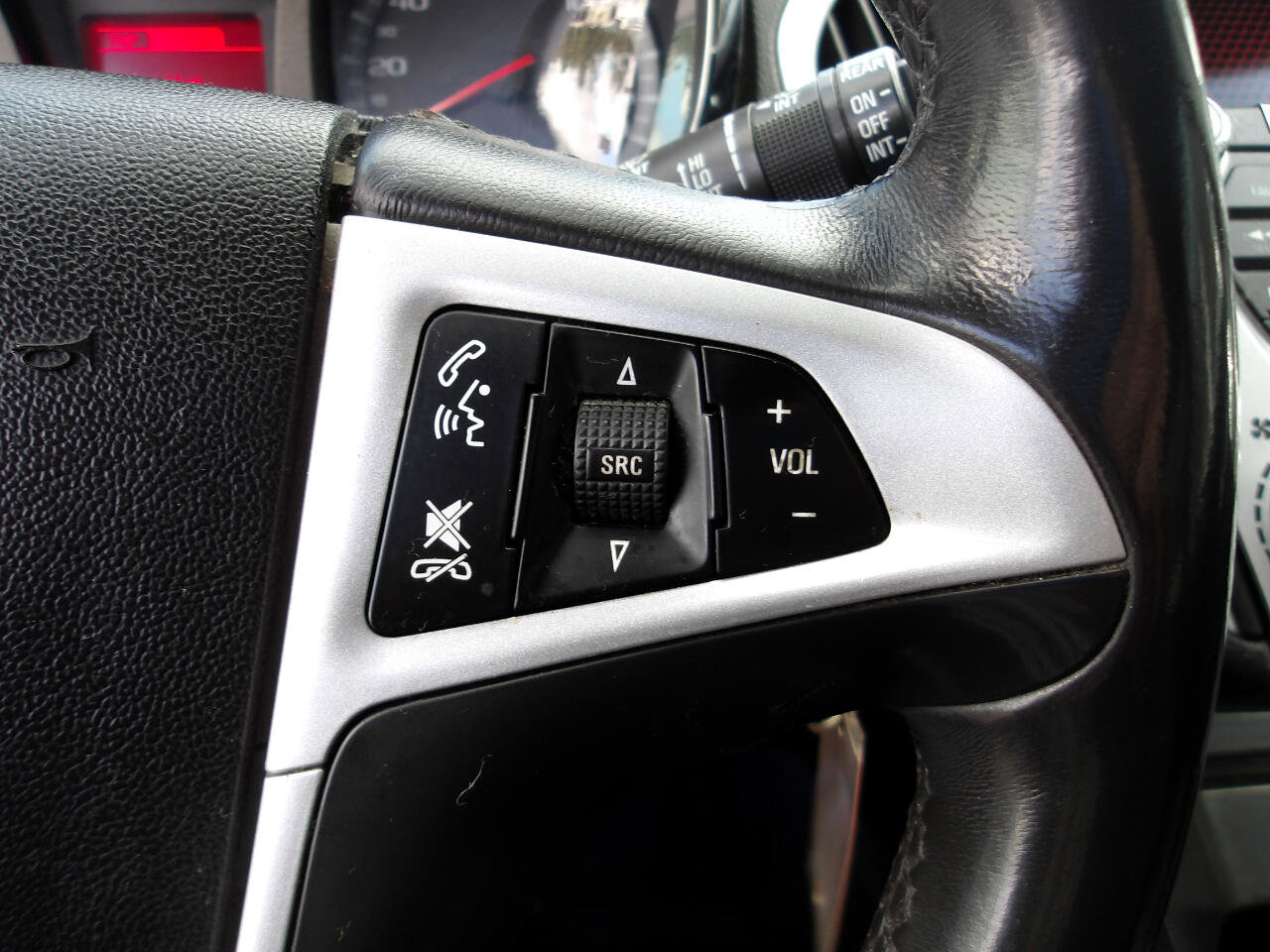 Used 2014 GMC Terrain SLE AWD/4WD image 16