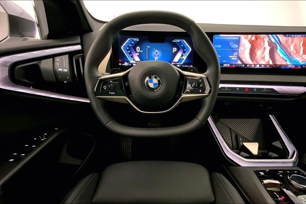 Used 2025 BMW X3 xDrive30i w/ Premium Package image 4