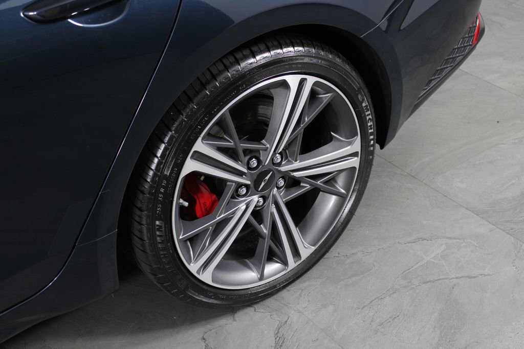 Used 2024 Genesis G70 2.5T w/ Sport Prestige Package RWD image 10
