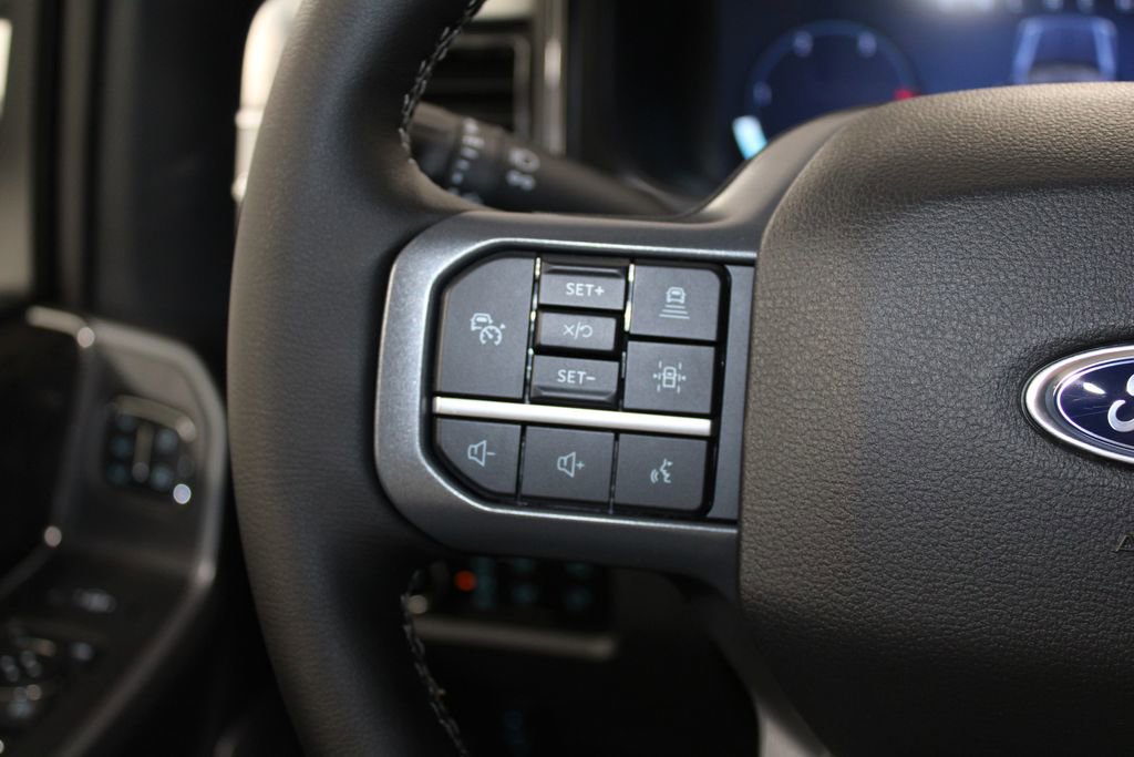 New 2025 Ford F350 Lariat w/ Lariat Ultimate Package image 35