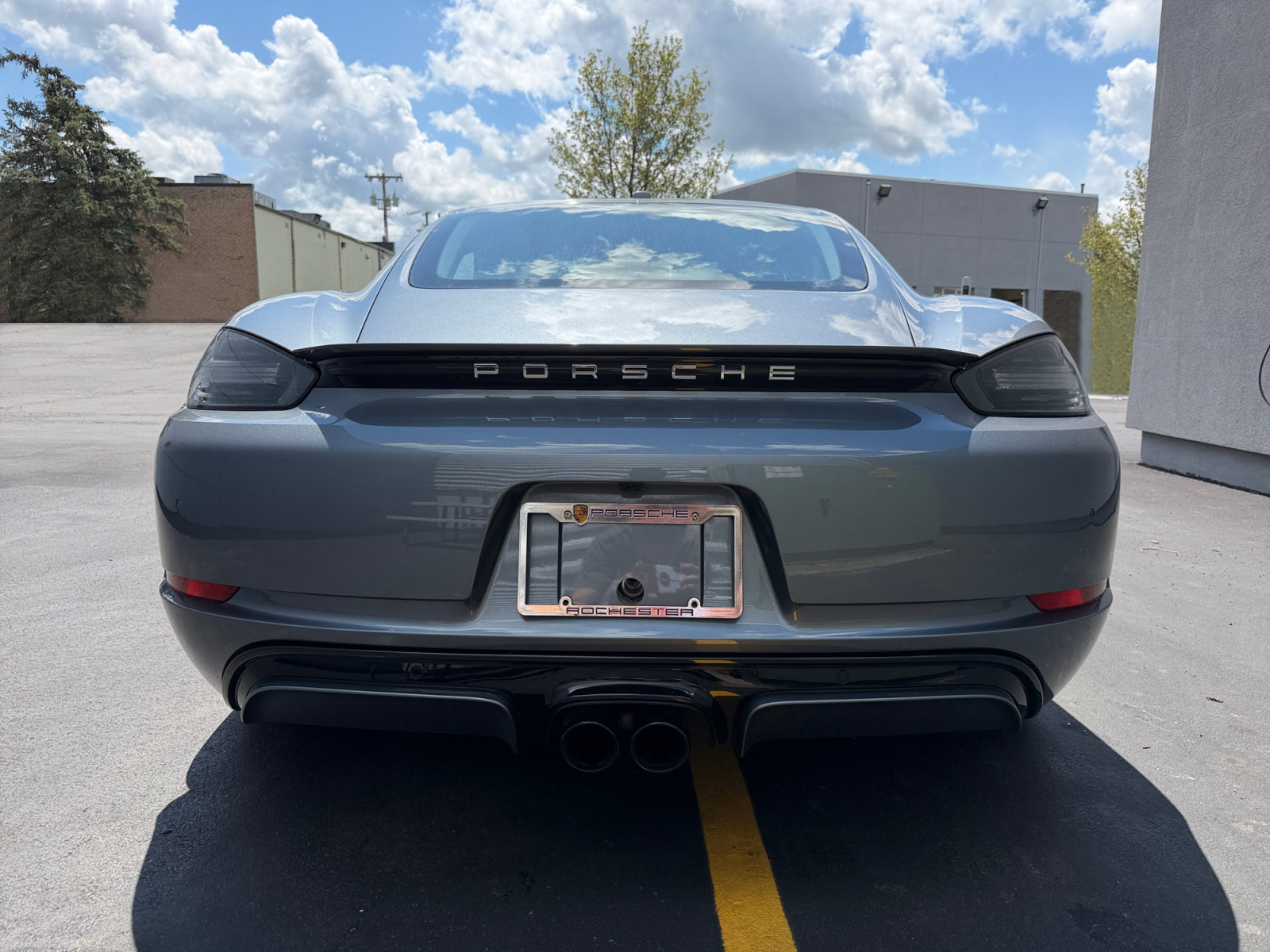 Used 2025 Porsche 718 Cayman RWD image 14