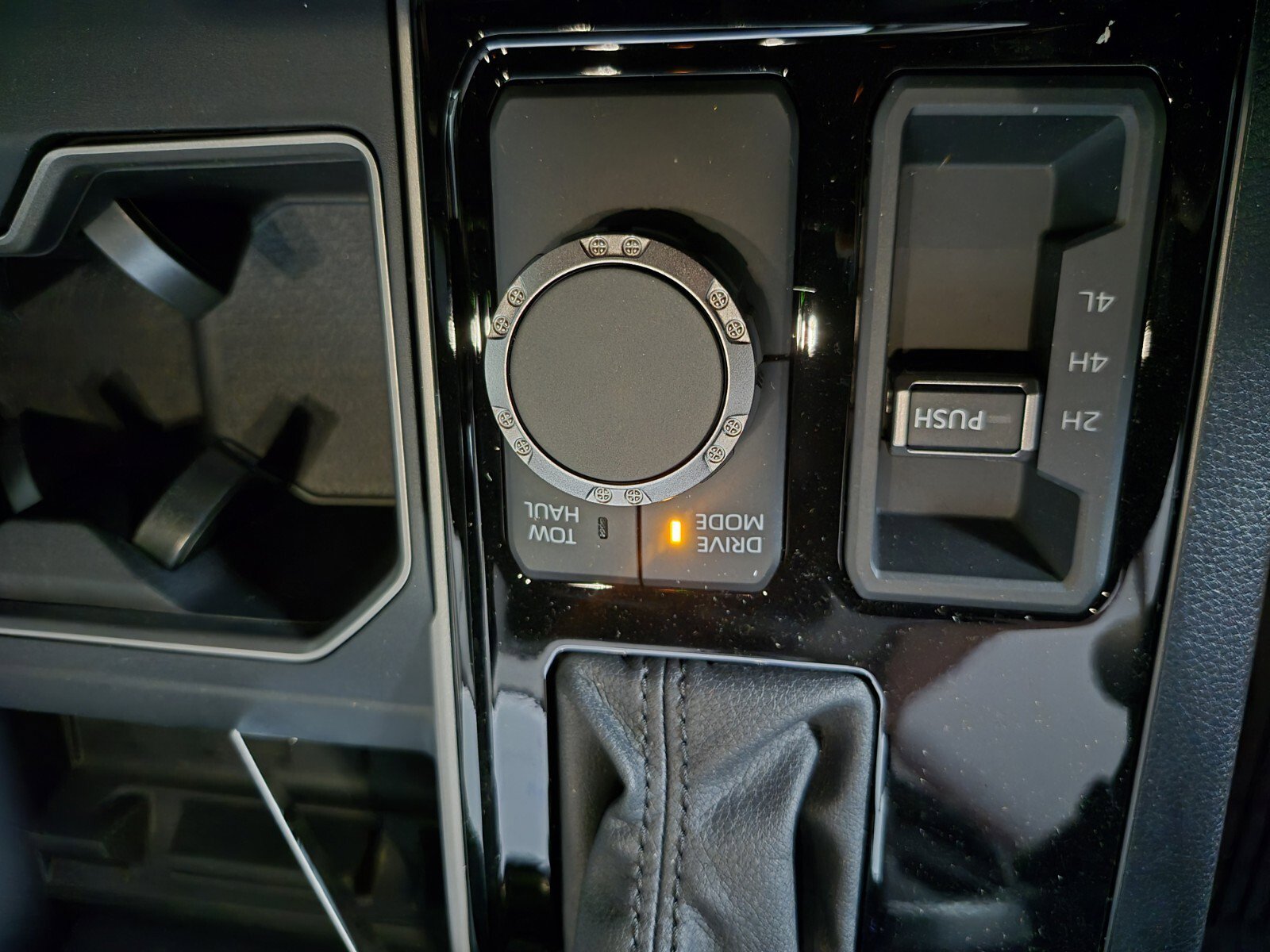 New 2026 Toyota Tundra SR5 image 32