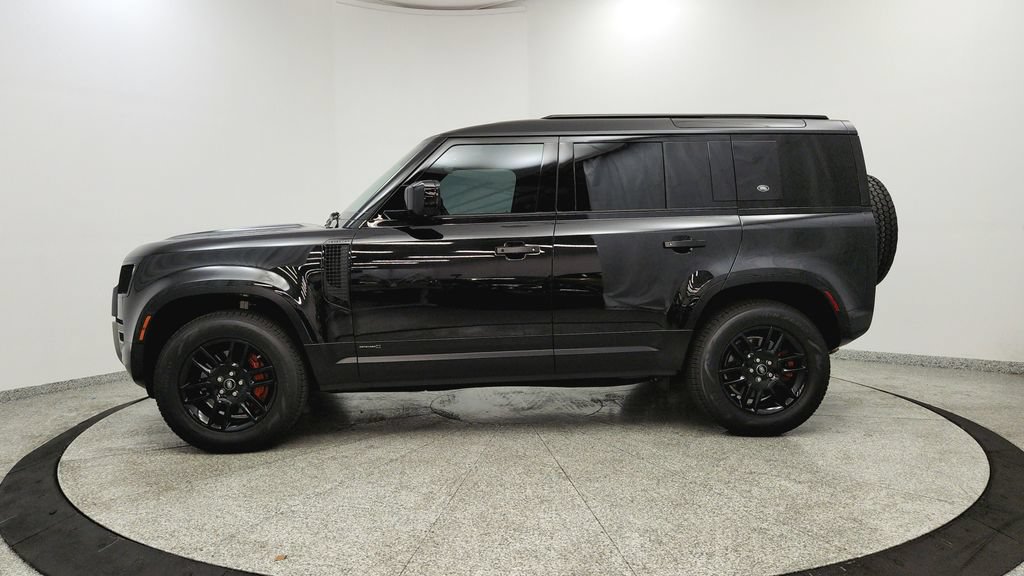 Used 2020 Land Rover Defender 110 X AWD/4WD image 2