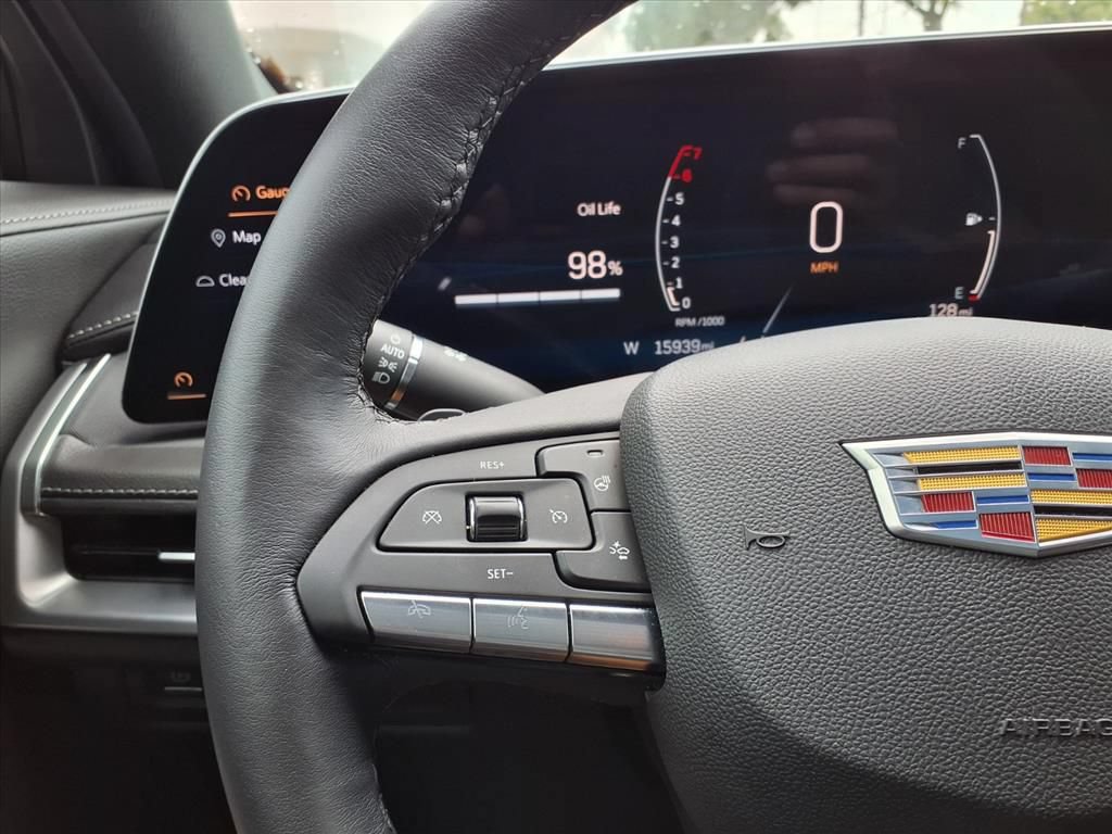 Certified 2024 Cadillac XT4 Luxury w/ Cold Weather Package FWD image 25