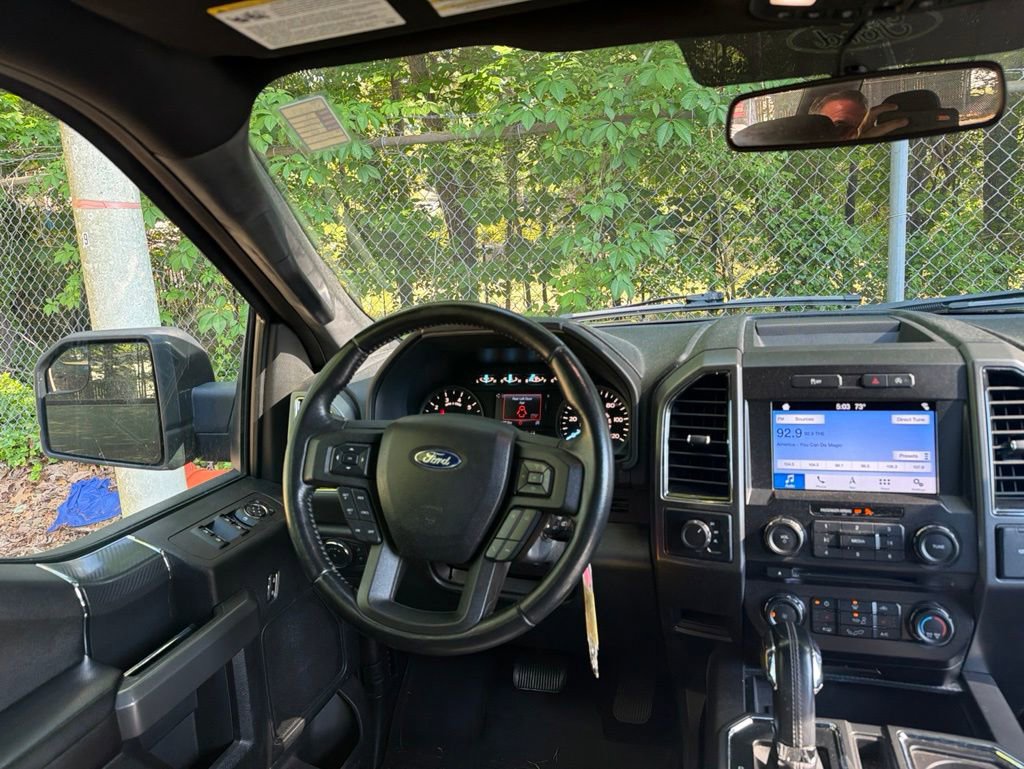 Used 2018 Ford F150 XLT w/ Equipment Group 302A Luxury AWD/4WD image 9