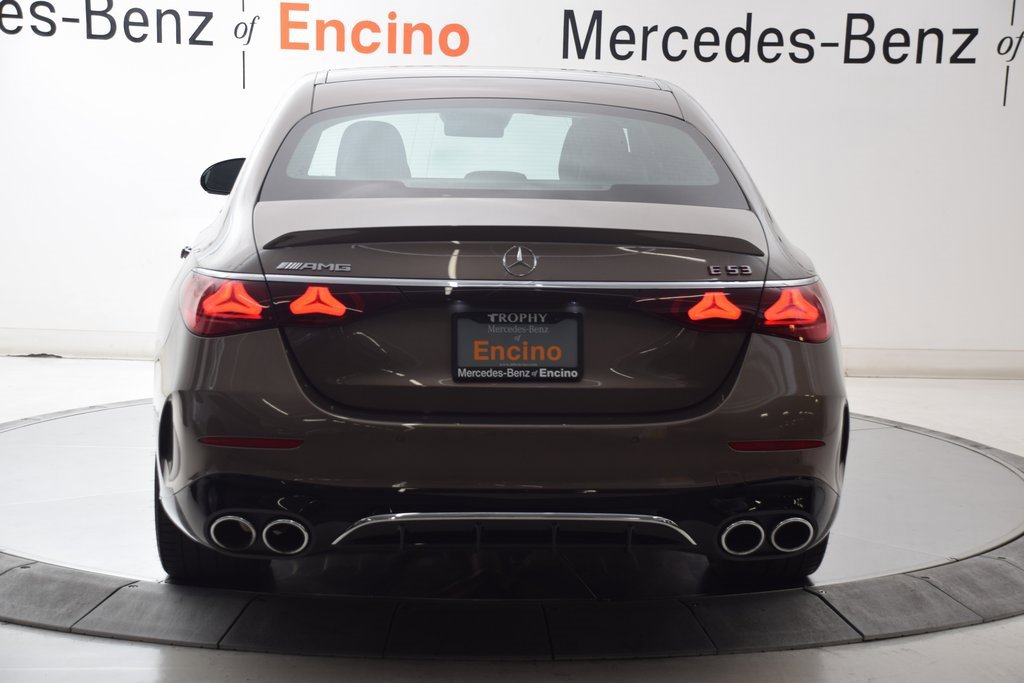 Used 2025 Mercedes-Benz E 53 AMG e 4MATIC Sedan image 5