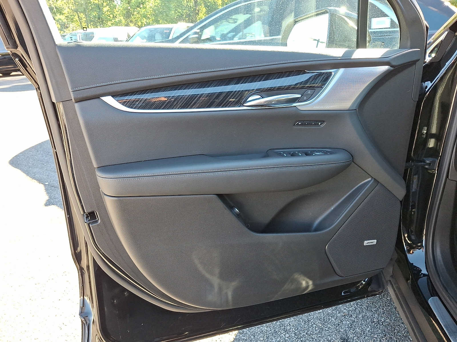 Used 2024 Cadillac XT6 Premium Luxury AWD/4WD image 14