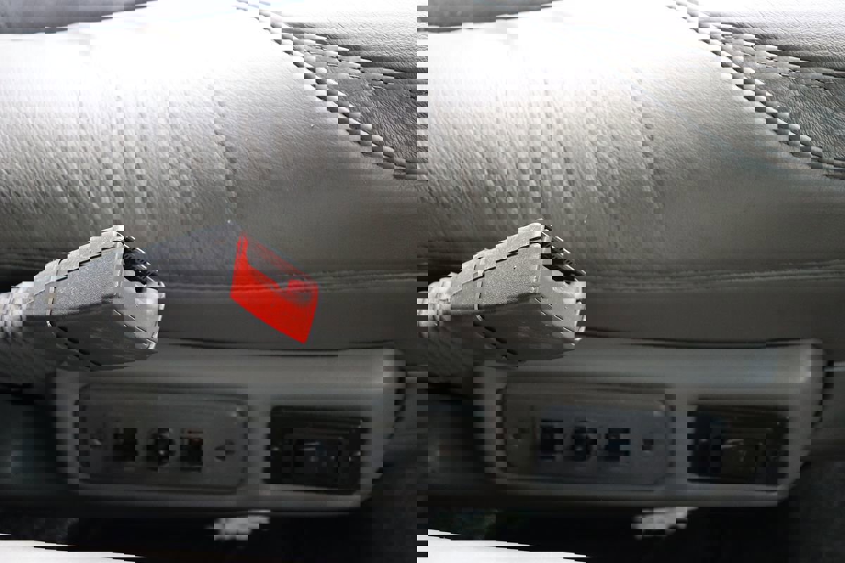 Used 2020 GMC Savana 2500 Extended w/ Enhanced Convenience Package image 33