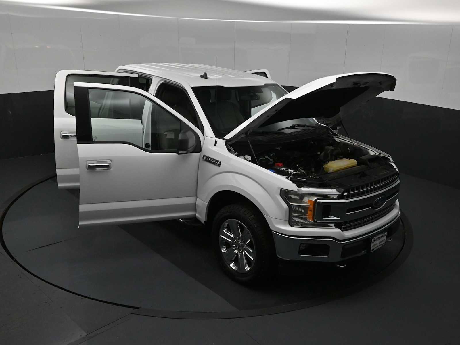 Used 2019 Ford F150 XLT w/ Equipment Group 302A Luxury AWD/4WD image 26