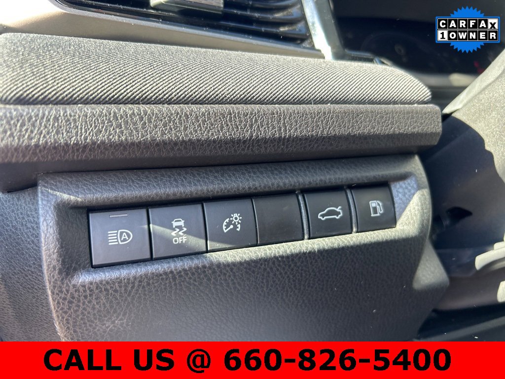 Used 2025 Toyota Camry LE image 11