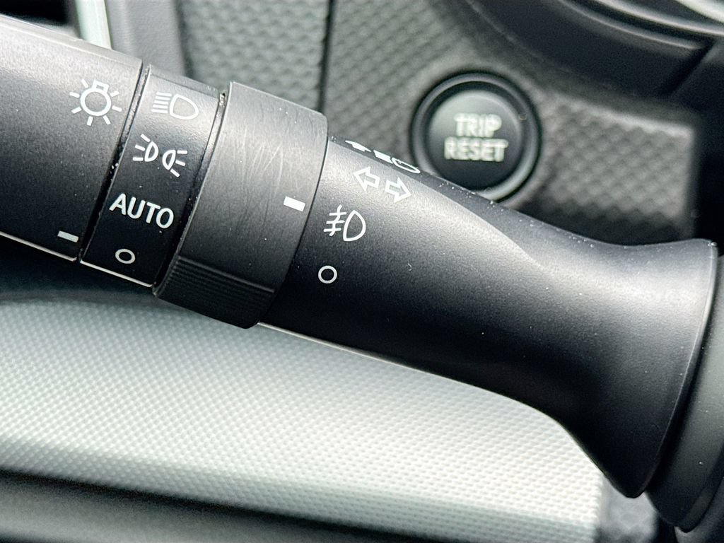 Used 2021 Subaru Forester Limited AWD/4WD image 14