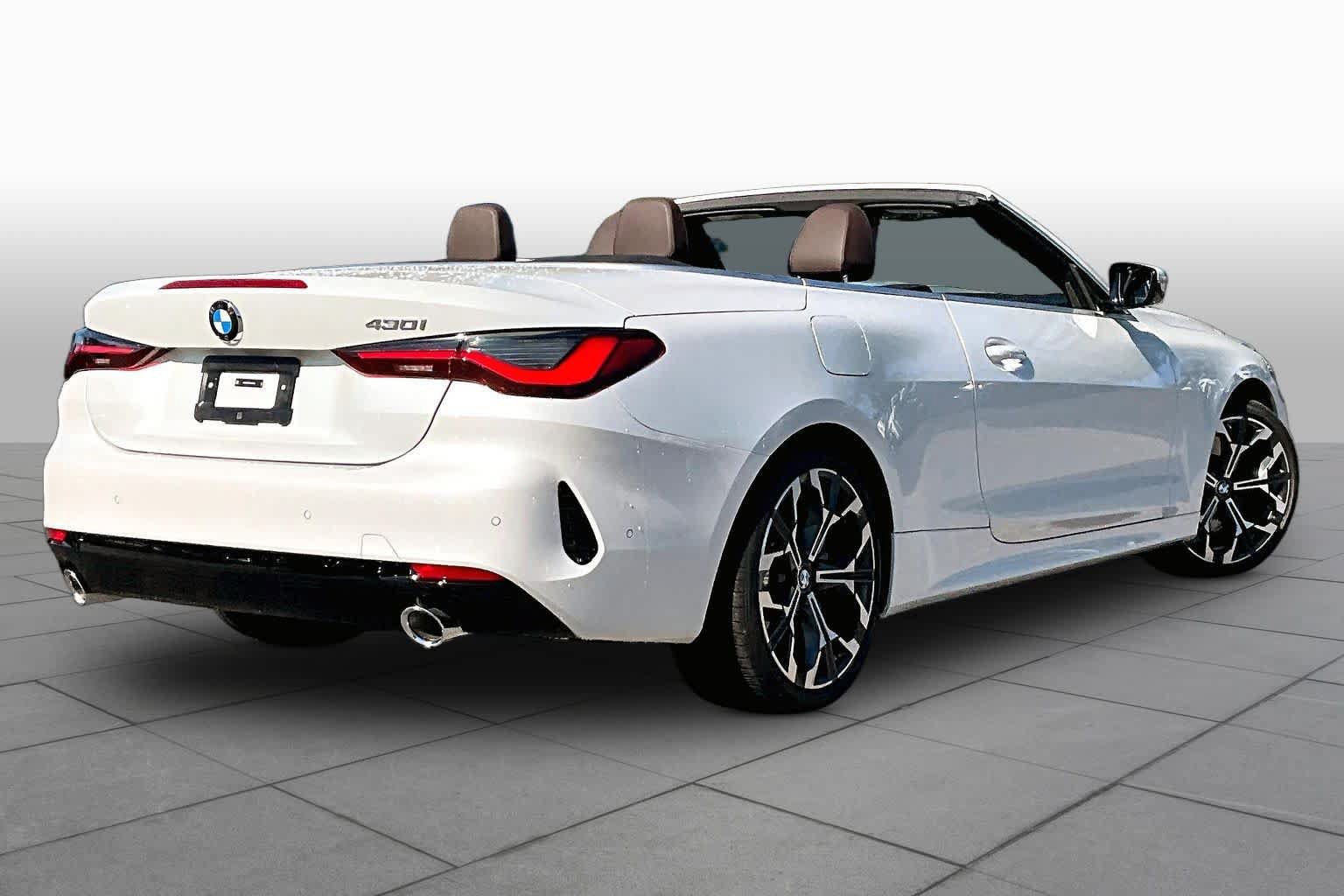 Used 2026 BMW 430i Convertible RWD image 12