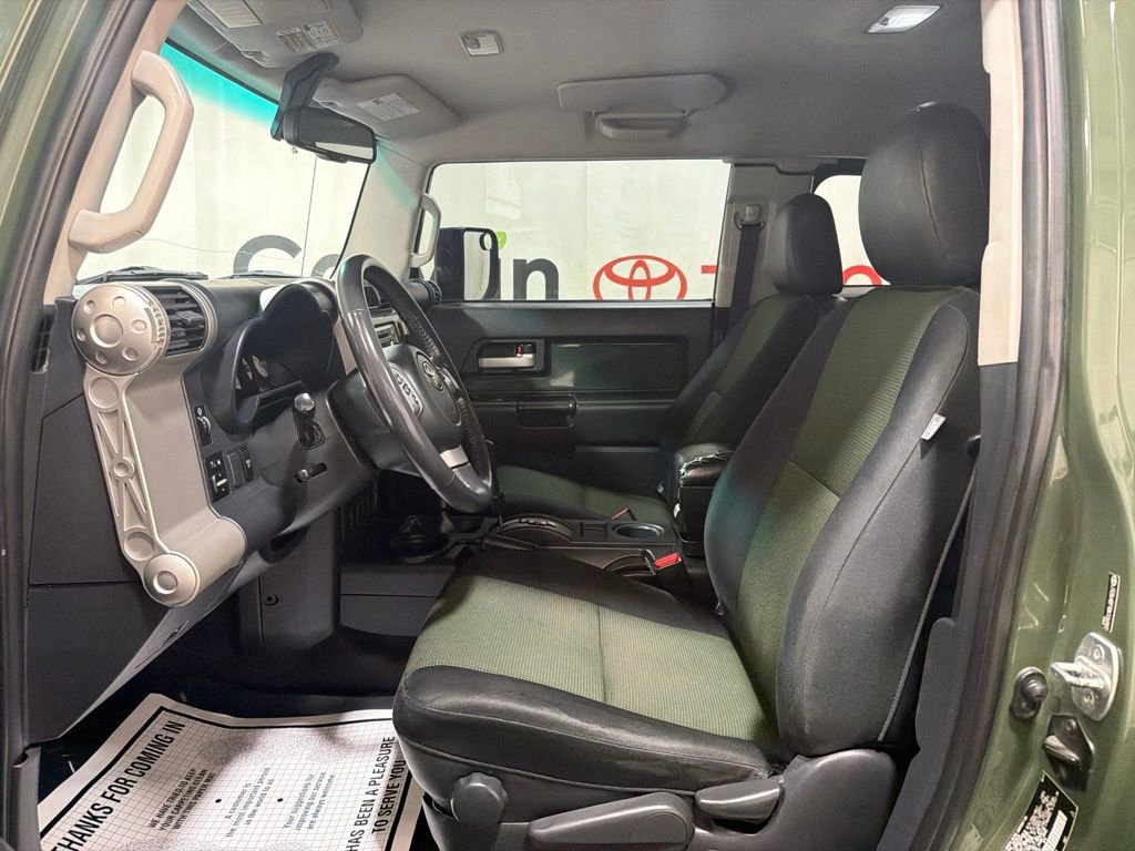 Used 2011 Toyota FJ Cruiser 4WD w/ Upgrade Pkg 3 image 22