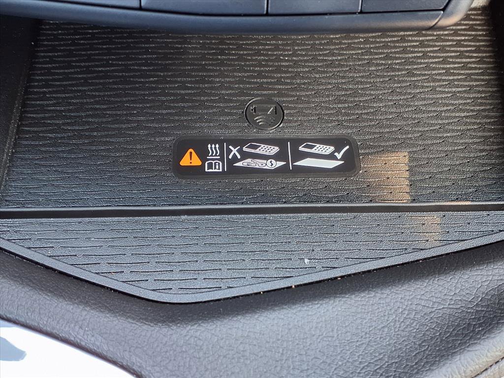 Used 2023 Cadillac CT4 Luxury w/ Sun And Sound Package image 10