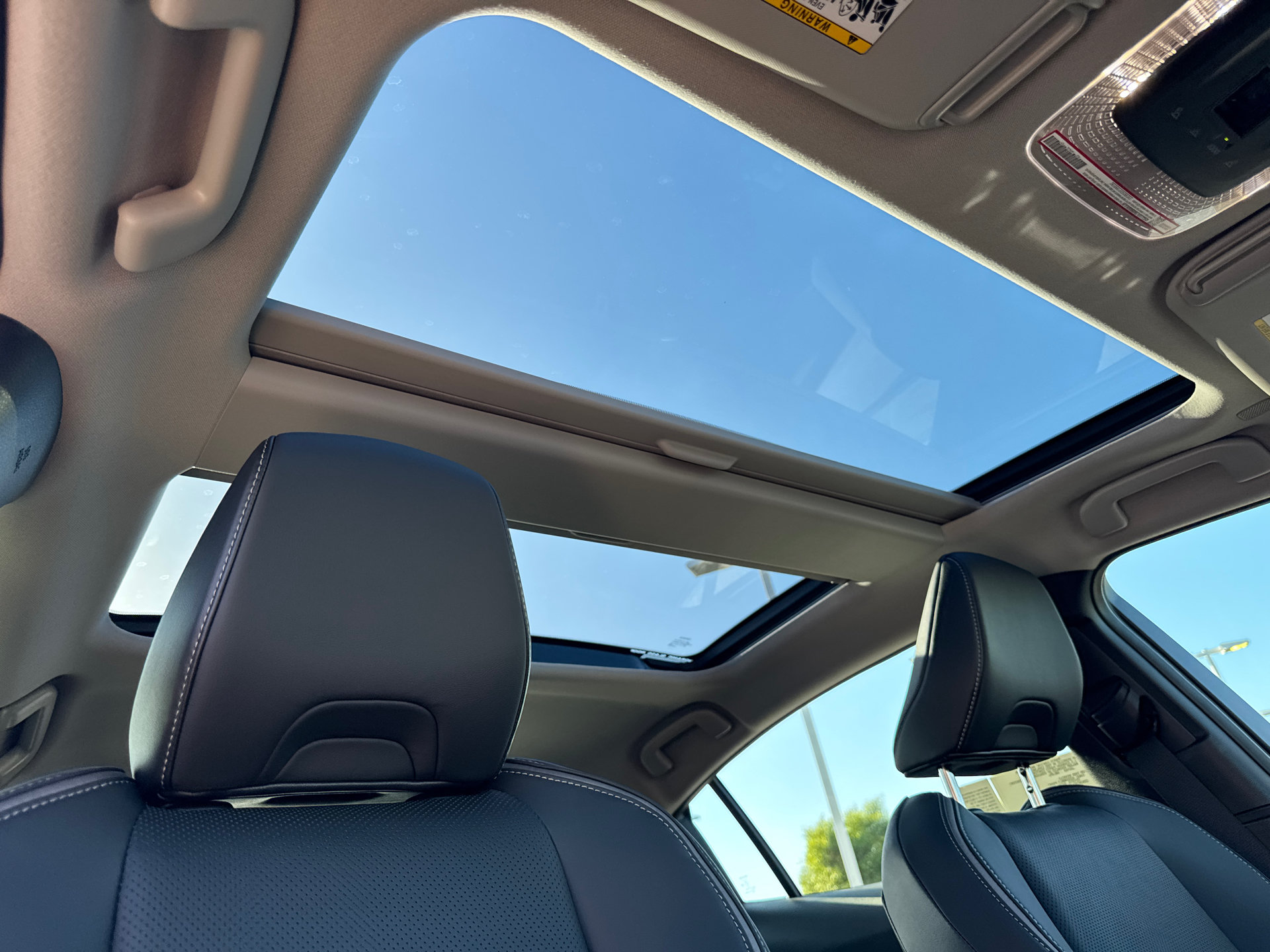New 2027 Toyota Prius XLE FWD image 15