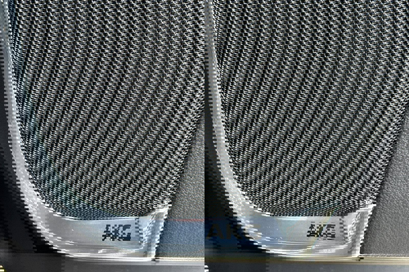 Used 2024 Cadillac Escalade Luxury image 22