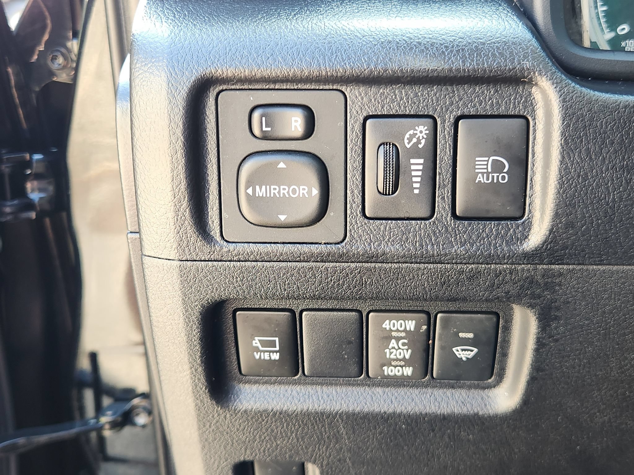 Used 2023 Toyota 4Runner Limited AWD/4WD image 21