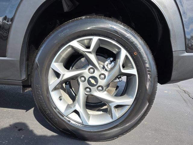 Used 2025 Chevrolet Trax LT w/ Driver Confidence Package FWD image 10