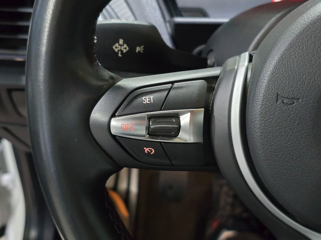 Used 2017 BMW M2 image 19